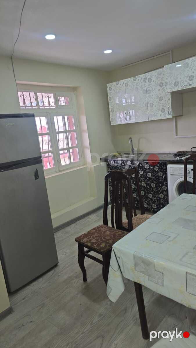 İcarəyə verilir 2 otaqlı köhnə tikili 95 m² — Mənzil, Bakı (9)