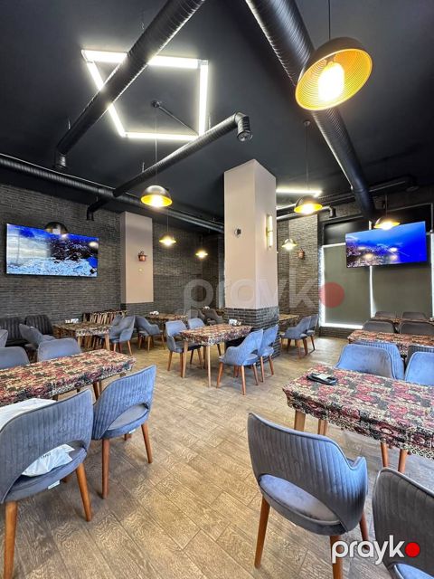 Satılır obyekt 290 m²