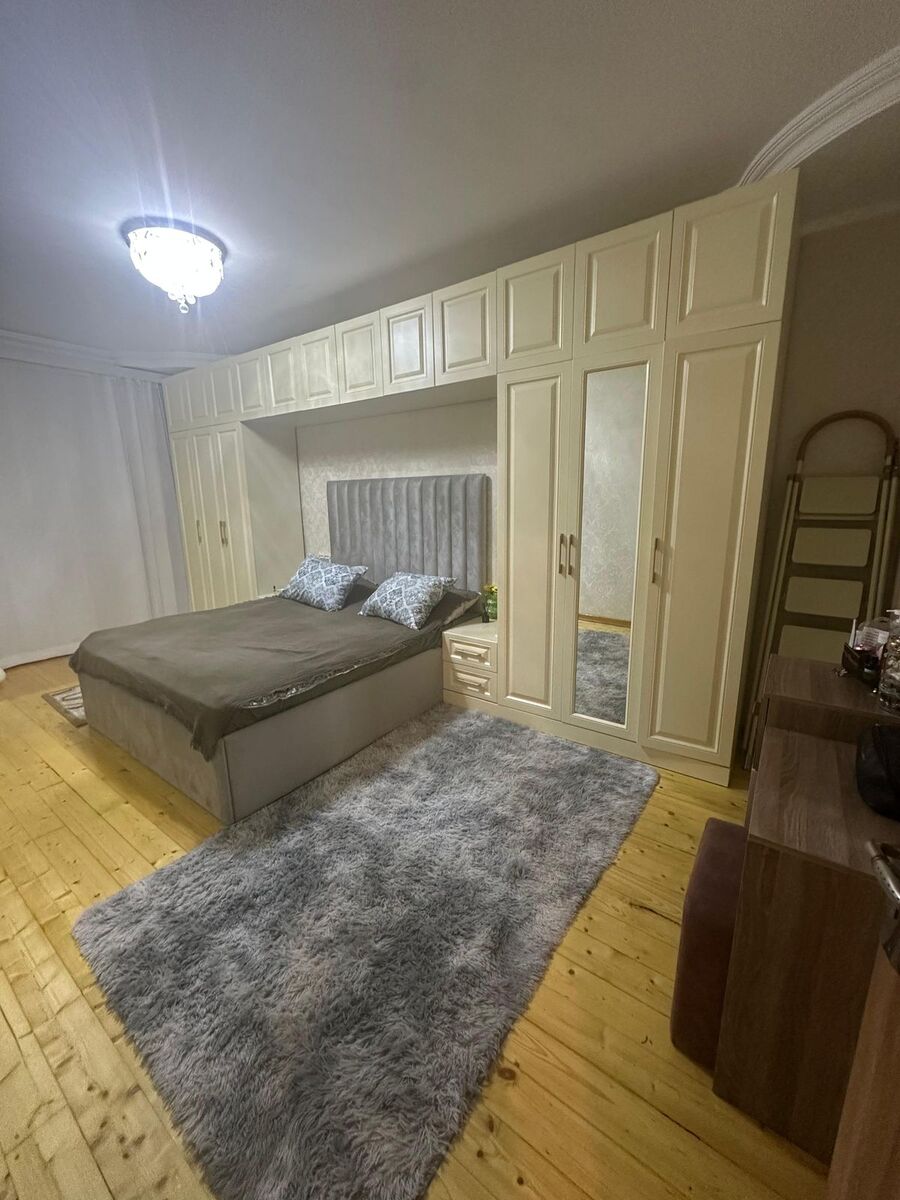 Satılır 4 otaqlı köhnə tikili 100 m² — Mənzil, Bakı (10)