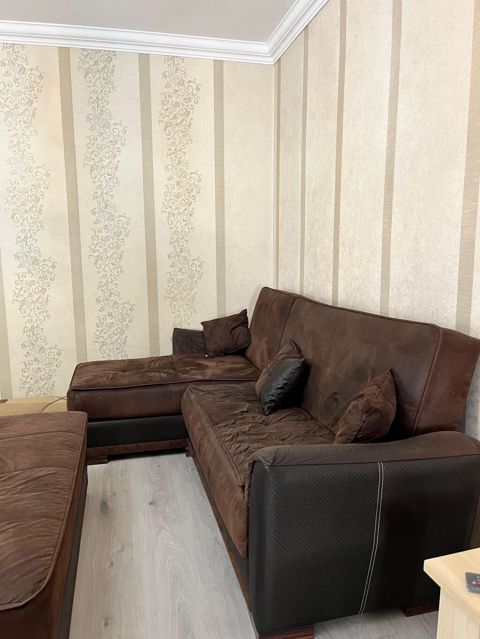 Künc divan dəsti – şokolad rəngi - Tərkib: L formalı künc divan + — Bakı