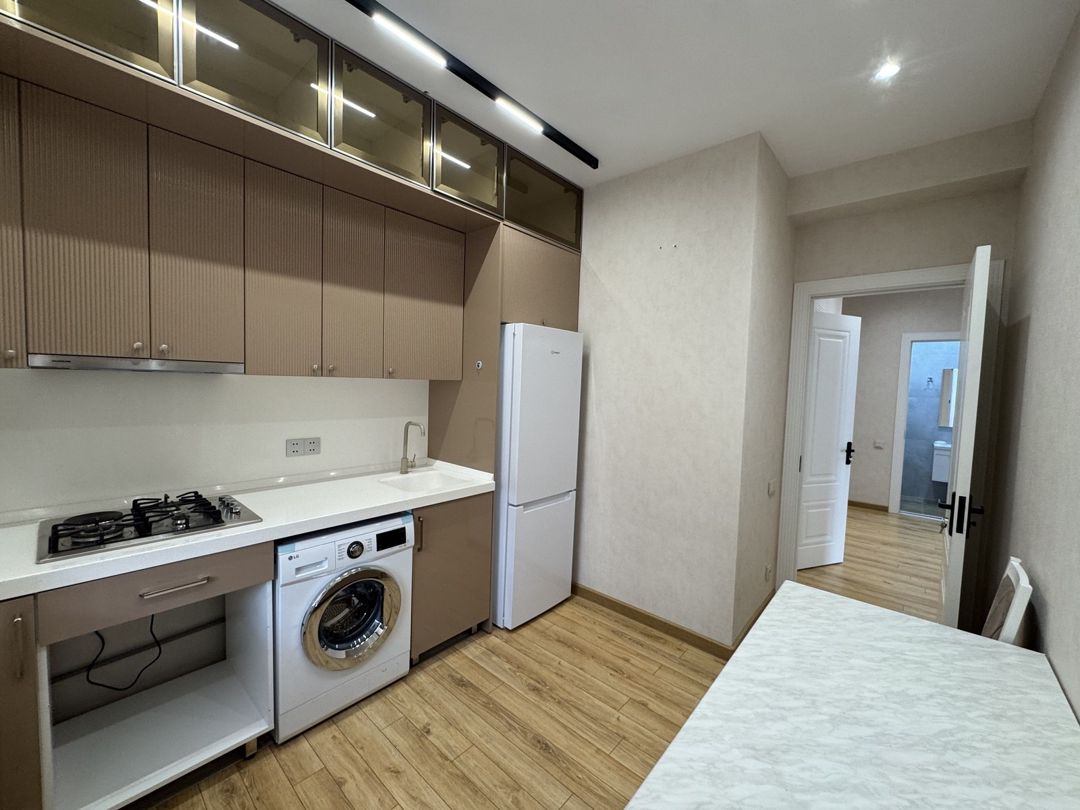 İcarəyə verilir 3 otaqlı yeni tikili 110 m² — Mənzil, Bakı (11)