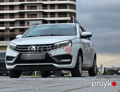 Lada (VAZ) Vesta, 1.8 L, 2024 il, 52 000 km