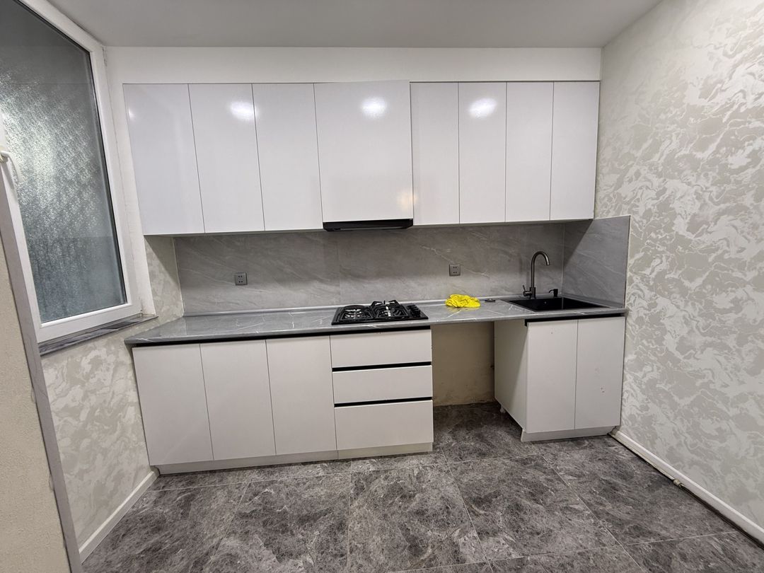 Satılır 2 otaqlı köhnə tikili 55 m² — Mənzil, Bakı (3)
