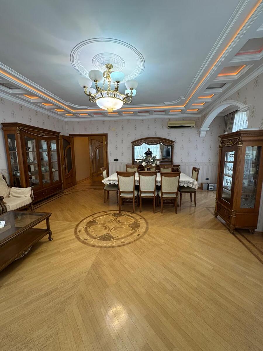 Satılır 4 otaqlı yeni tikili 185 m² — Mənzil, Bakı (8)