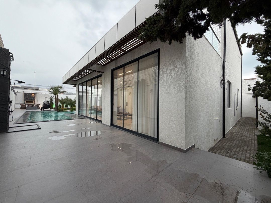 Satılır 5 otaqlı həyət evi/bağ evi 400 m² — Ev, villa, Bakı (4)