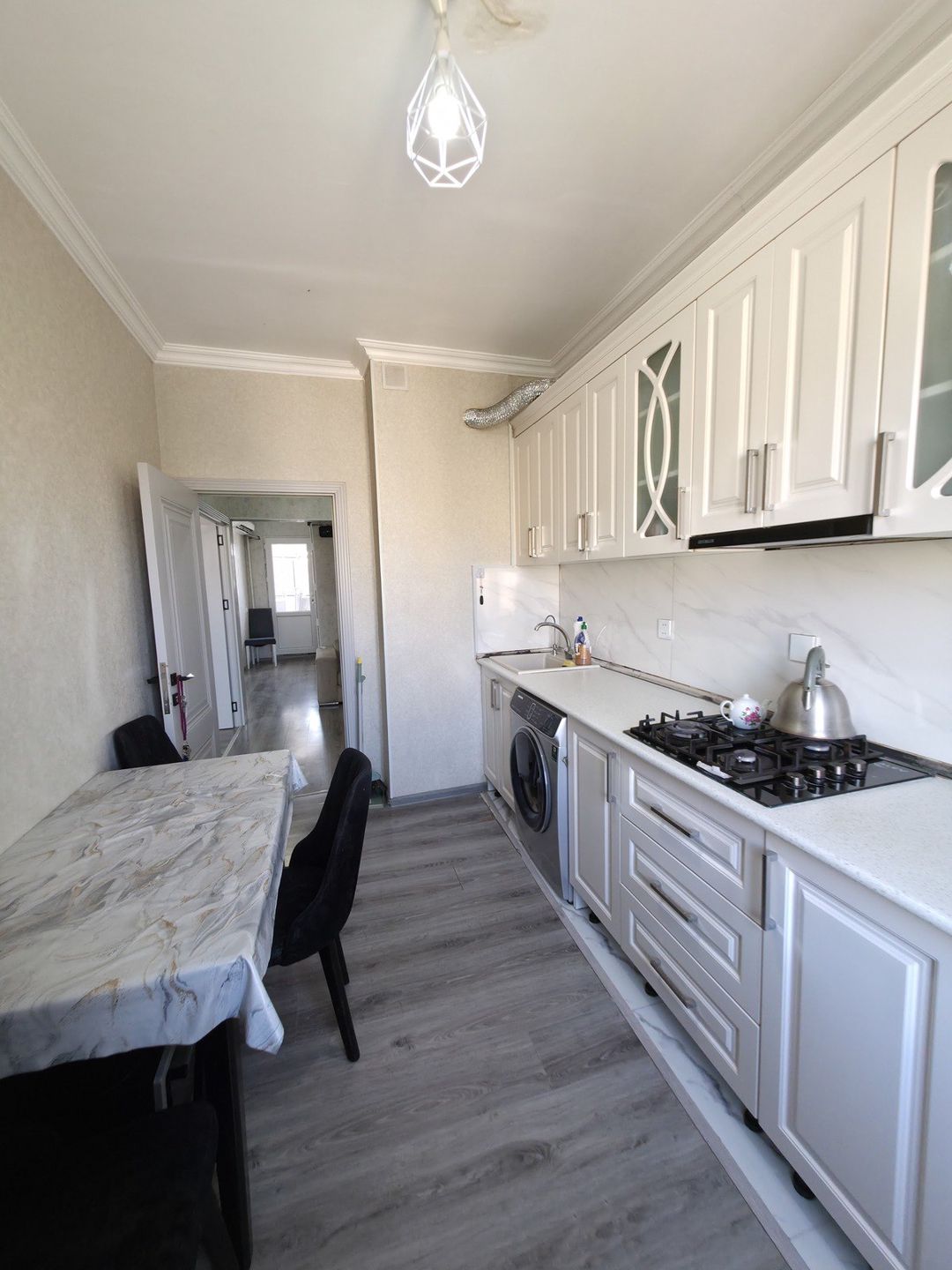 Satılır 4 otaqlı köhnə tikili 100 m² — Mənzil, Bakı (12)