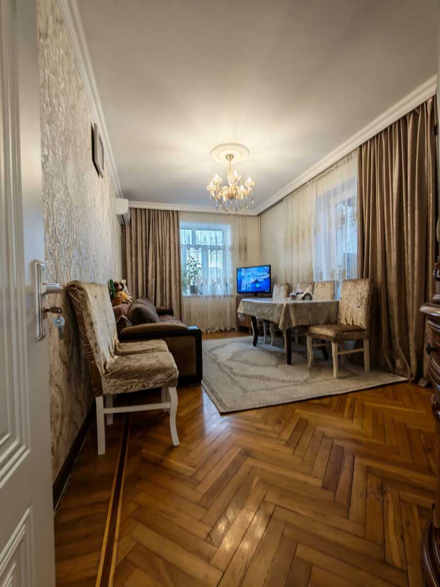 Satılır 3 otaqlı köhnə tikili 60 m² — Mənzil, Bakı