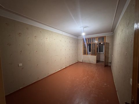 Satılır 3 otaqlı köhnə tikili 70 m² — Sumqayıt