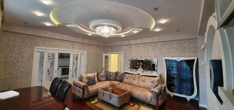 Satılır 4 otaqlı yeni tikili 190 m² — Bakı