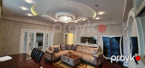 Satılır 4 otaqlı yeni tikili 190 m²