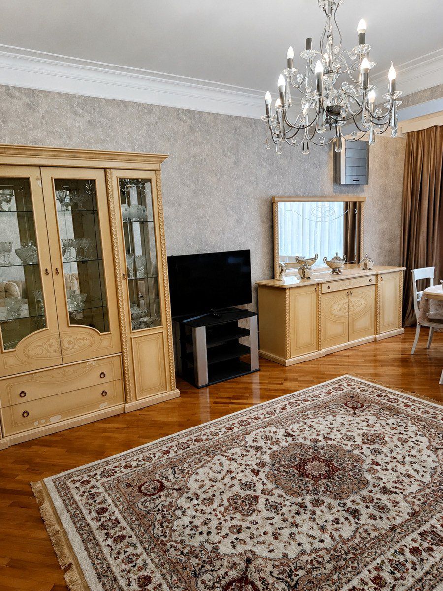 Satılır 3 otaqlı yeni tikili 135 m² — Mənzil, Bakı (2)