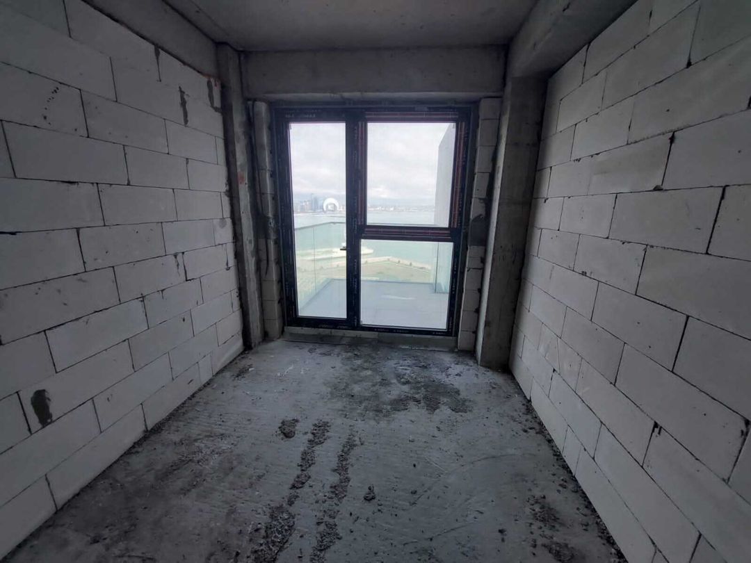 Satılır 4 otaqlı yeni tikili 303 m² — Mənzil, Bakı (3)