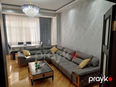 Satılır 3 otaqlı yeni tikili 120 m²