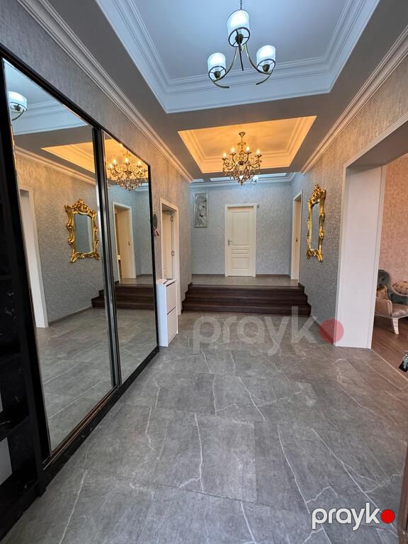 Satılır 5 otaqlı həyət evi/bağ evi 200 m² — Ev, villa, Bakı (11)