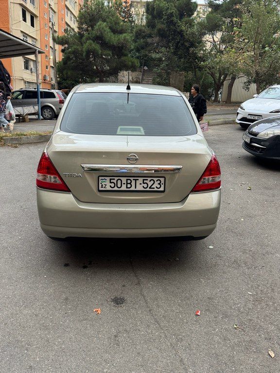 Nissan Tiida, 1.6 L, 2007 il, 320 000 km — Avtomobillər, Bakı (4)