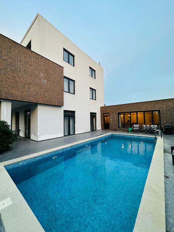 İcarəyə verilir 5 otaqlı həyət evi/bağ evi 500 m² — Ev, villa, Bakı (2)