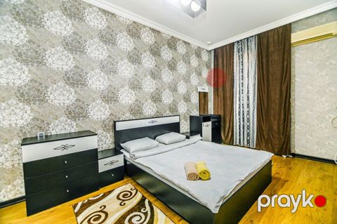 İcarəyə verilir 2 otaqlı köhnə tikili 75 m²