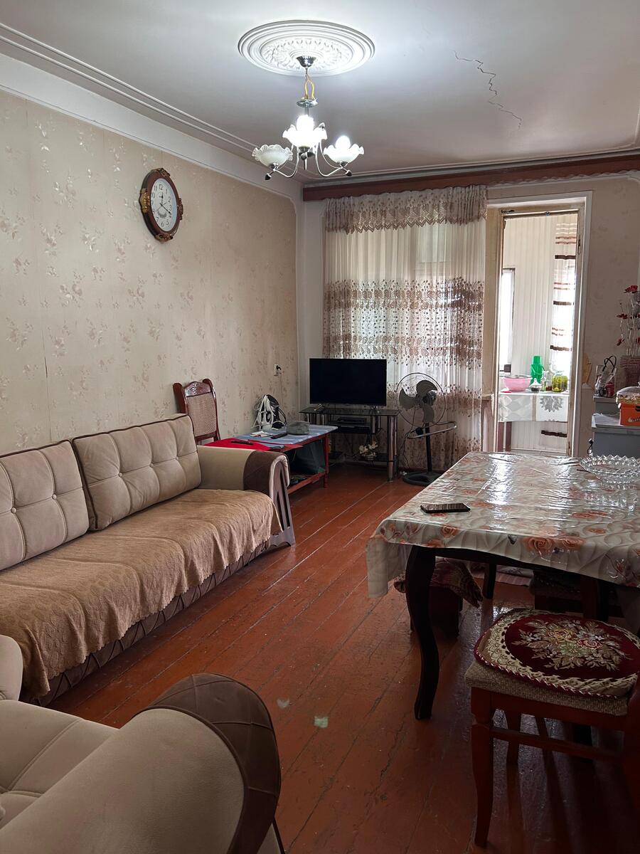 Satılır 3 otaqlı köhnə tikili 64.8 m² — Mənzil, Bakı (2)