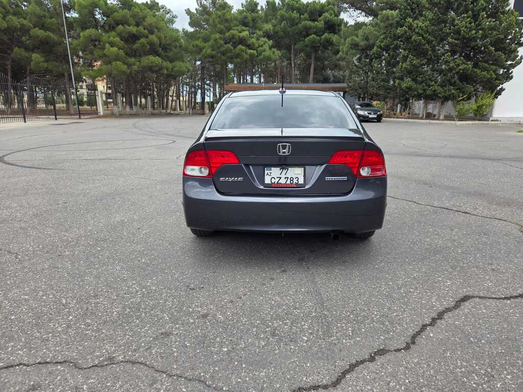 Honda Civic, 1.3 L, 0.9 kWh, 2008 il, 285 696 km — Avtomobillər, Sumqayıt (3)