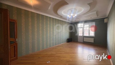 Satılır 3 otaqlı yeni tikili 125 m²