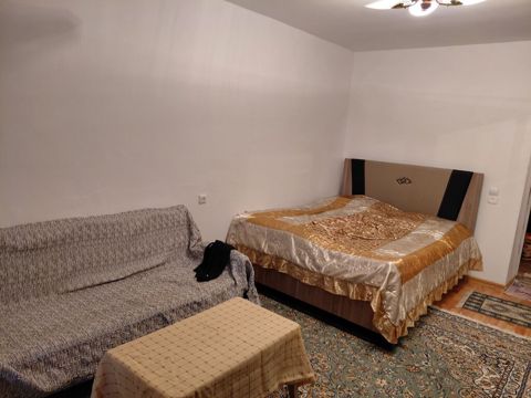 Kirayə üçün rahat, tam mebellı 1 otaqlı studio tipli mənzil — Bakı