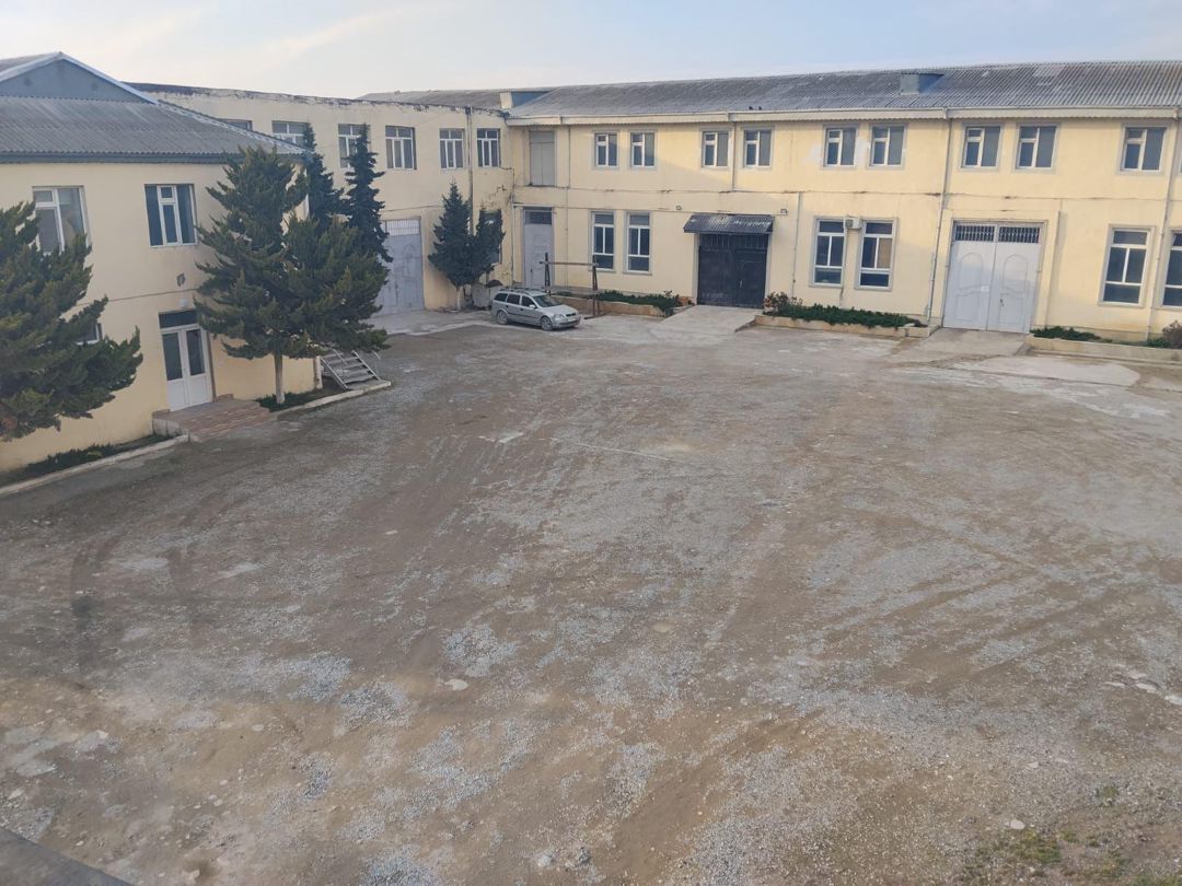 Satılır obyekt 5250 m² — Əmlak, Bakı