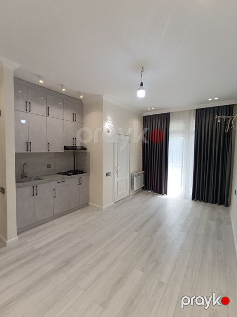 Satılır 2 otaqlı köhnə tikili 35 m²