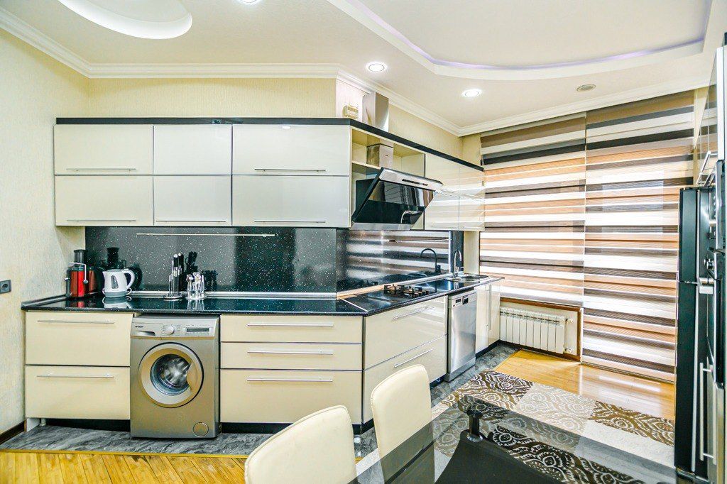 İcarəyə verilir 3 otaqlı yeni tikili 180 m² — Mənzil, Bakı (9)