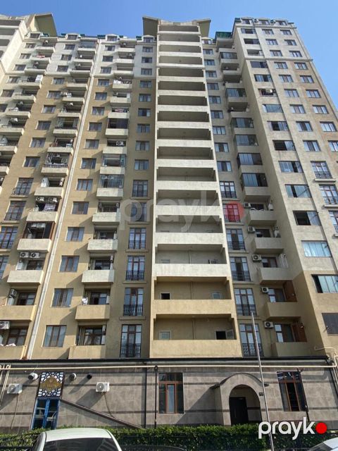 2-otaqlı yeni tikili, Azadlıq m., 80 m²