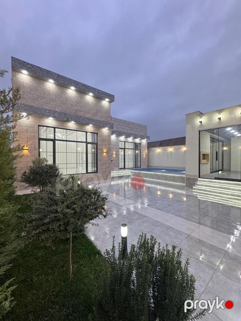 Satılır 4 otaqlı həyət evi/bağ evi 180 m²
