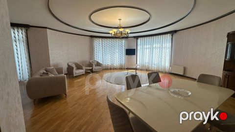İcarəyə verilir 5 otaqlı yeni tikili 240 m²
