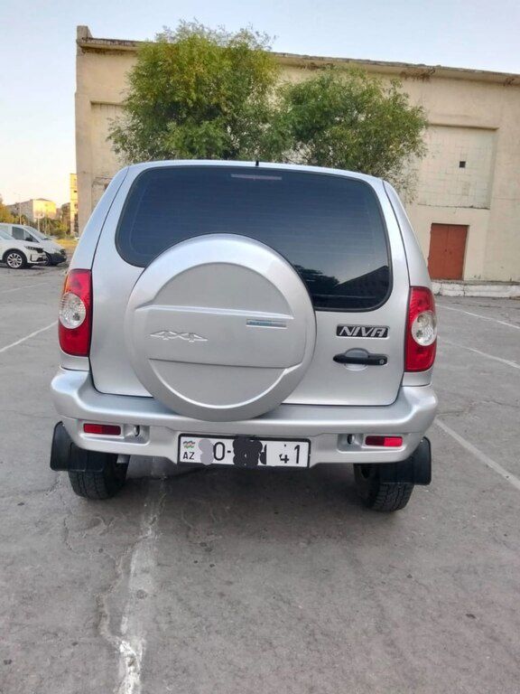 Chevrolet Niva, 1.7 L, 2007 il, 285 000 km — Avtomobillər, Sumqayıt (4)