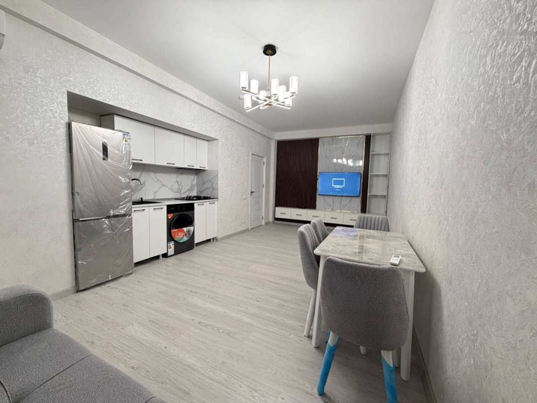 3-otaqlı yeni tikili kirayə verilir, Yeni Yasamal qəs., 80 m² — Mənzil, Bakı (2)