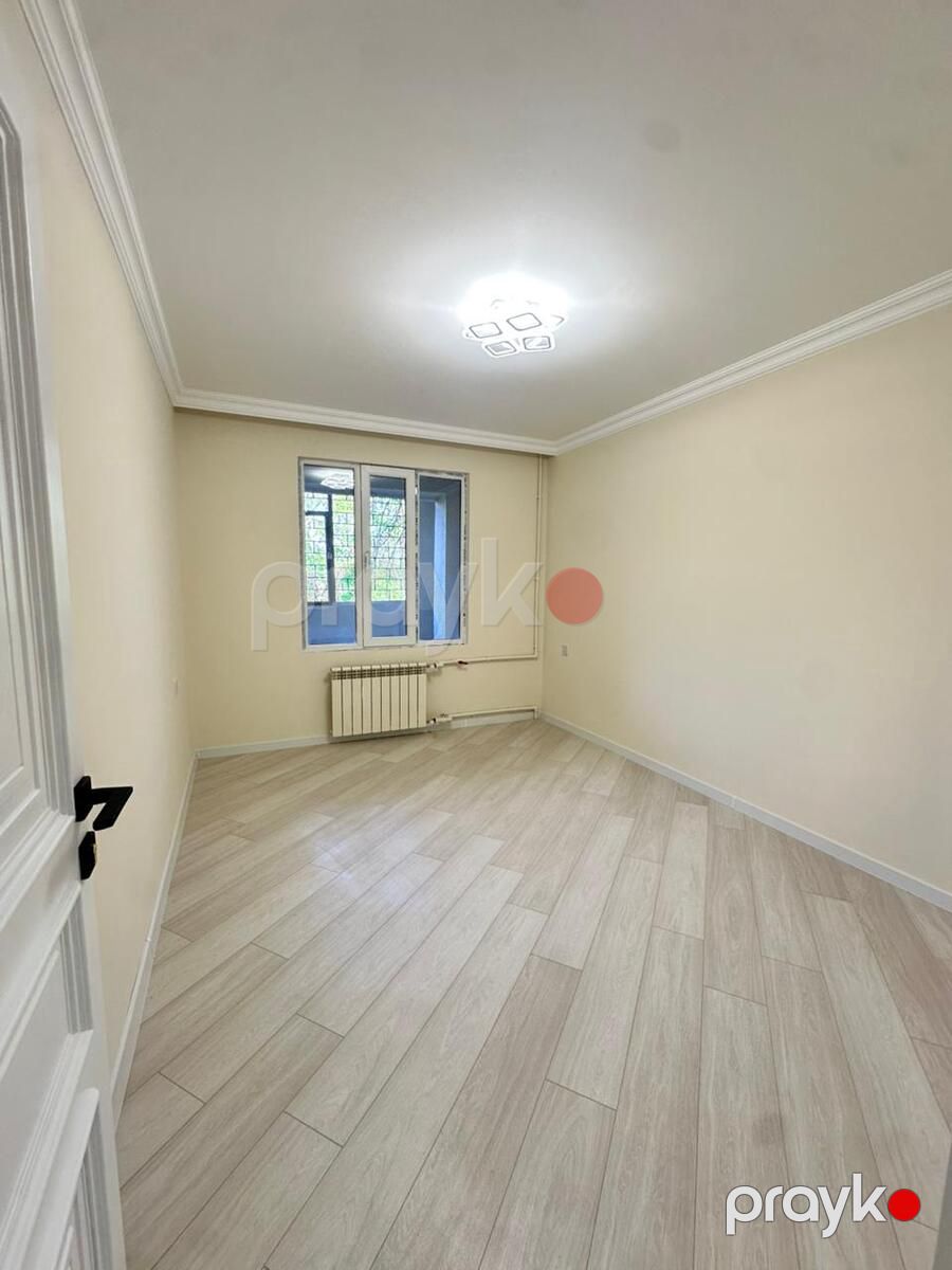 Satılır 4 otaqlı köhnə tikili 105 m² — Mənzil, Bakı (6)