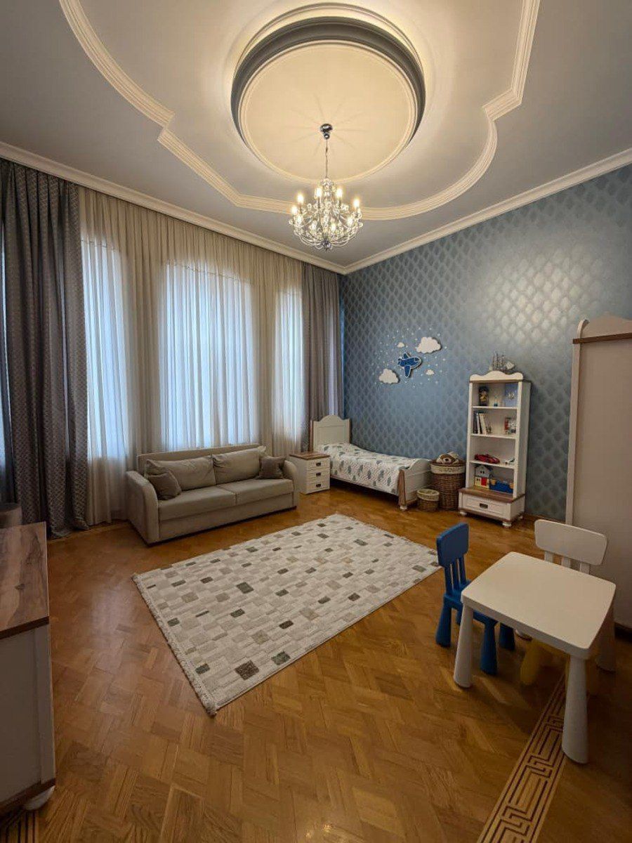 Satılır 7 otaqlı köhnə tikili 450 m² — Mənzil, Bakı (6)