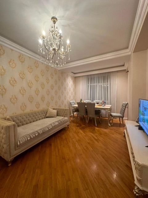 Satılır 2 otaqlı yeni tikili 85 m² — Bakı