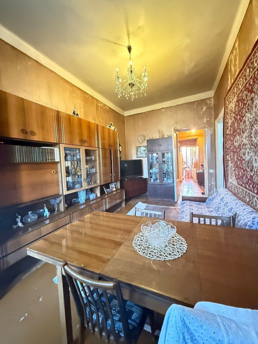 Satılır 2 otaqlı köhnə tikili 60 m² — Mənzil, Bakı (5)