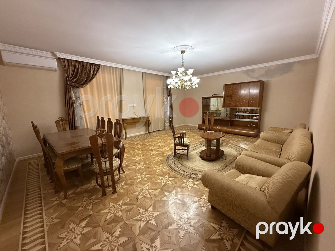 Satılır 7 otaqlı həyət evi/bağ evi 490 m² — Ev, villa, Bakı (12)