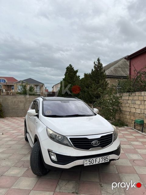 Kia Sportage, 2.0 L, 2011 il, 244 000 km