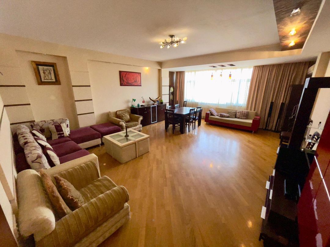 Satılır 4 otaqlı yeni tikili 187 m² — Mənzil, Bakı (10)