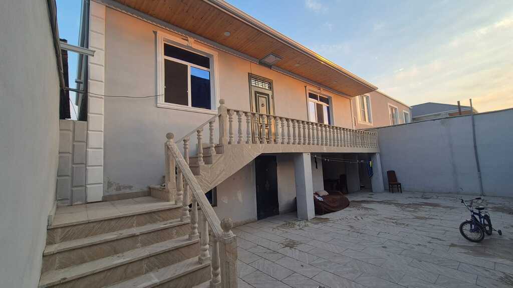 Satılır 4 otaqlı həyət evi/bağ evi 140 m² — Ev, villa, Bakı (4)