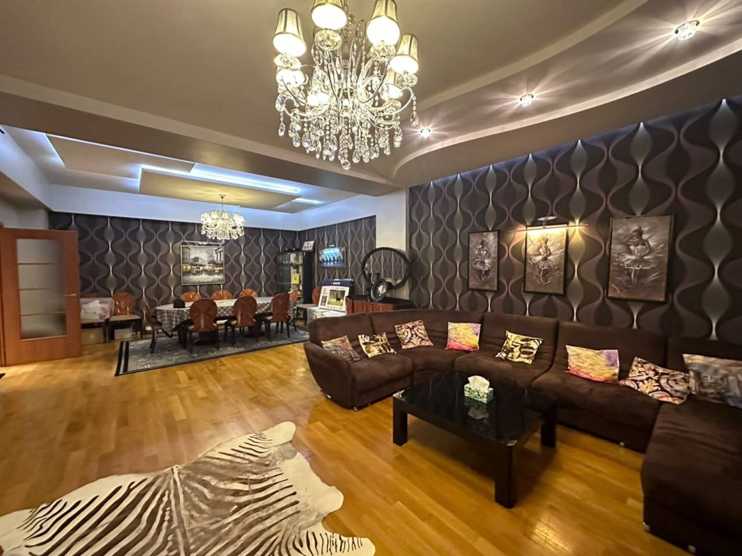 Satılır 3 otaqlı yeni tikili 191 m² — Mənzil, Bakı (5)