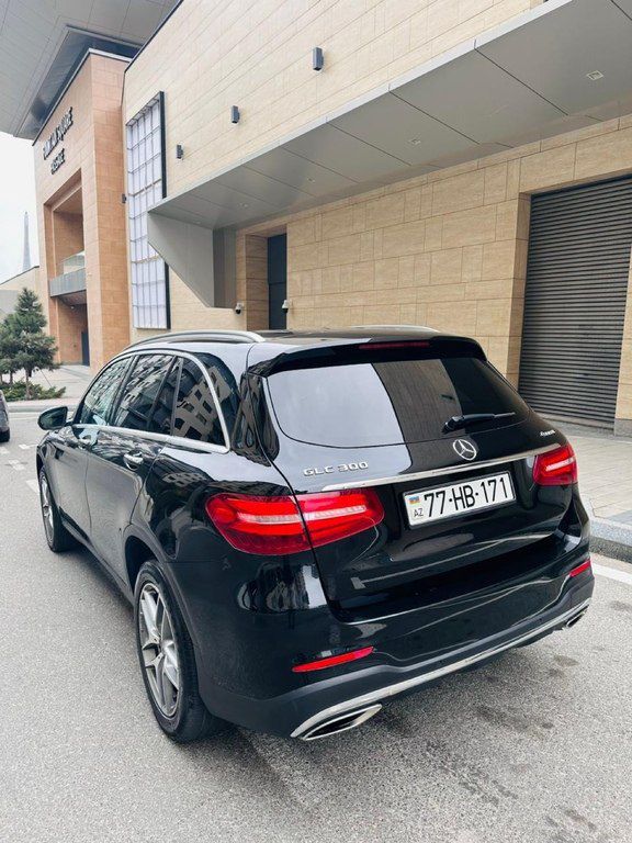 Mercedes GLC 300 4MATIC, 2.0 L, 2018 il, 82 000 km — Avtomobillər, Bakı (3)