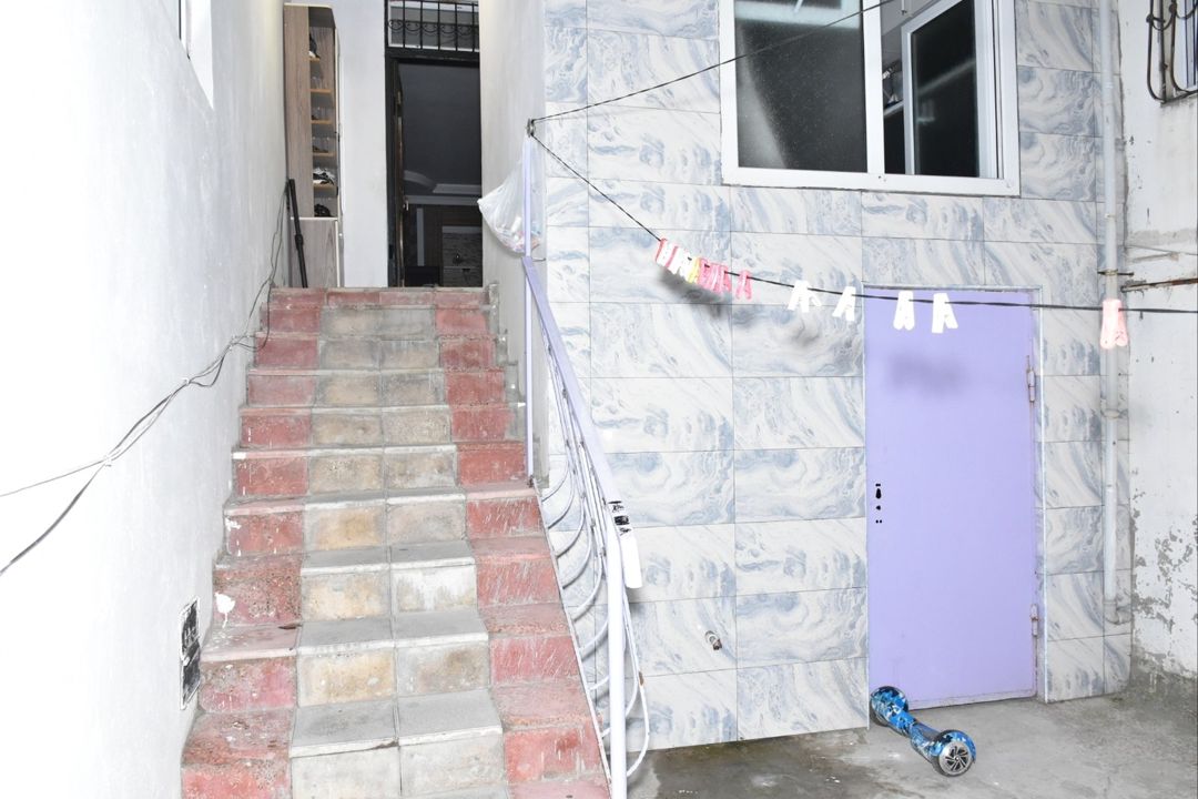 Satılır 4 otaqlı həyət evi/bağ evi 130 m² — Ev, villa, Bakı (2)