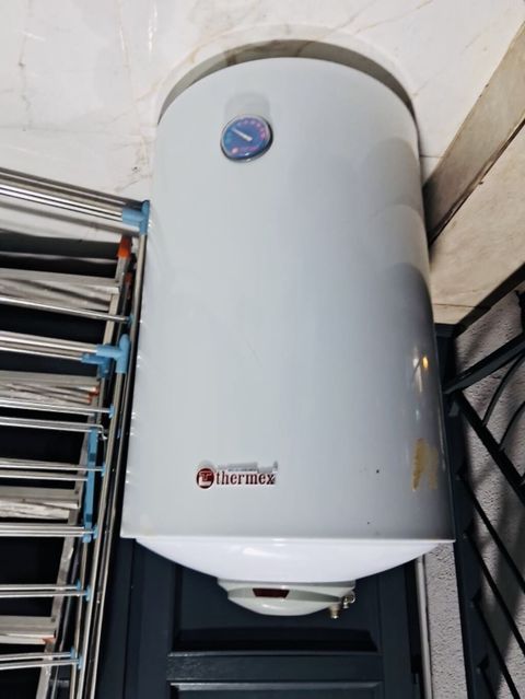 Ariston satılır 80 lt, əla vəziyyətdə 8 aydır alınıb kombi — Bakı