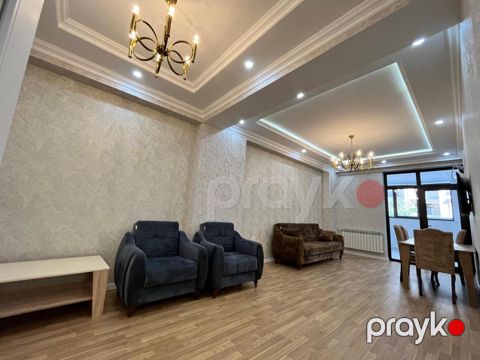 İcarəyə verilir 3 otaqlı yeni tikili 125 m²
