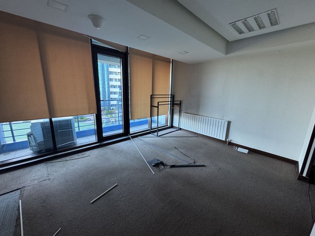 İcarəyə verilir 8 otaqlı ofis 412 m² — Ofis, Bakı (5)