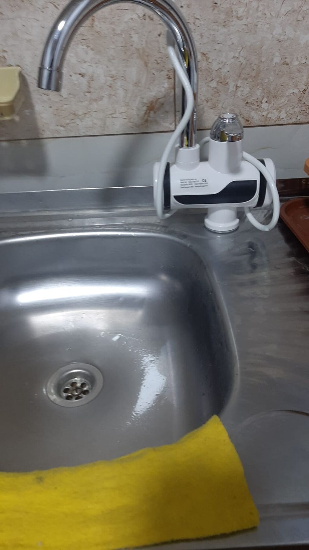 Insaatcilar metrosuna 5 deqiqeliy mesafede xazeykali heyetde 1 otag — Daşınmaz əmlak, Masazır (7)