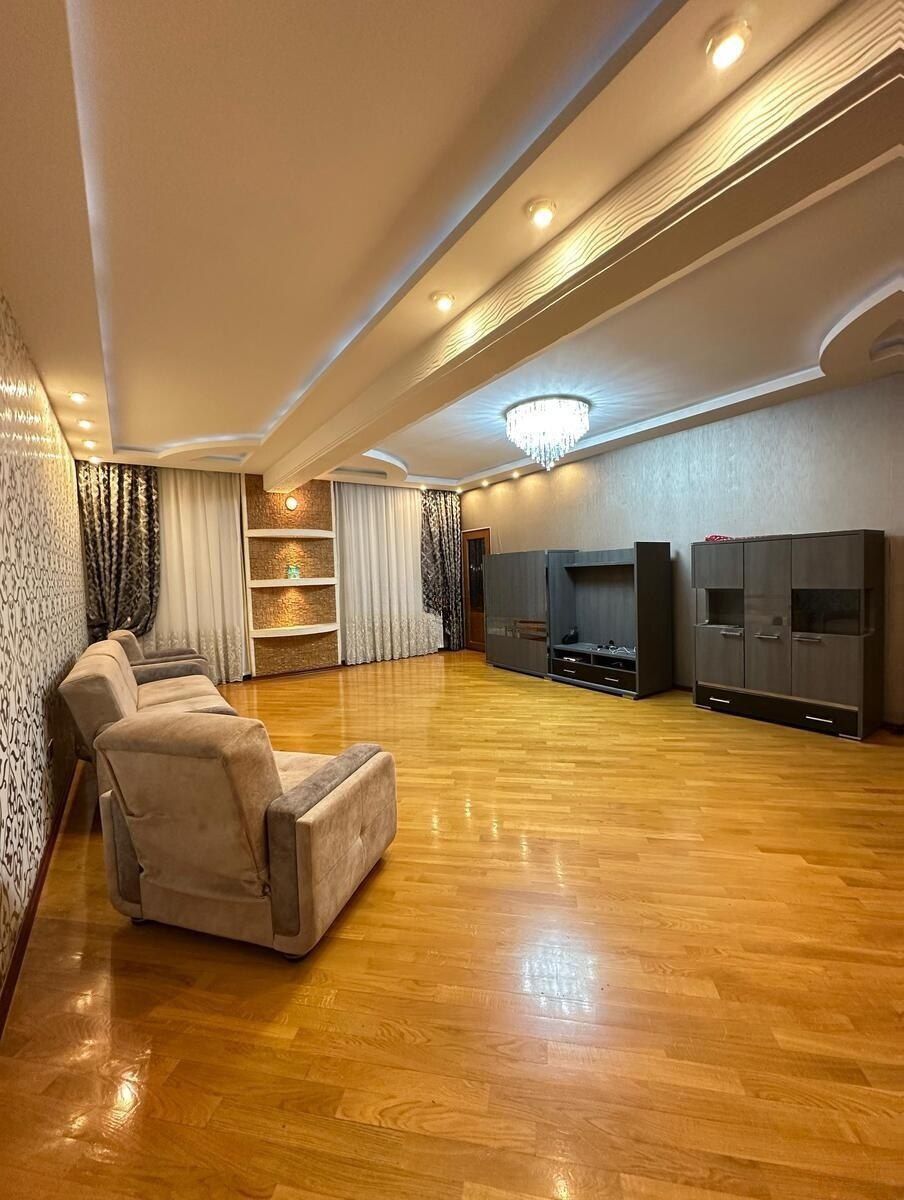 Satılır 3 otaqlı yeni tikili 130 m² — Mənzil, Bakı (3)