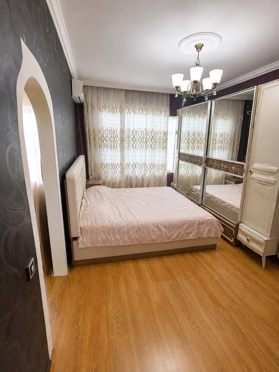 Satılır 4 otaqlı köhnə tikili 100 m² — Mənzil, Bakı (4)